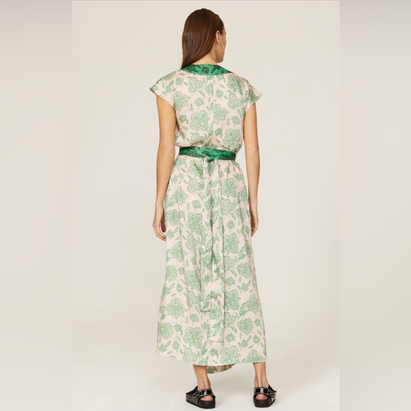 SAINDERS COLLECTIVE - YUNI WRAP DRESS!!! - Picture 4 of 5